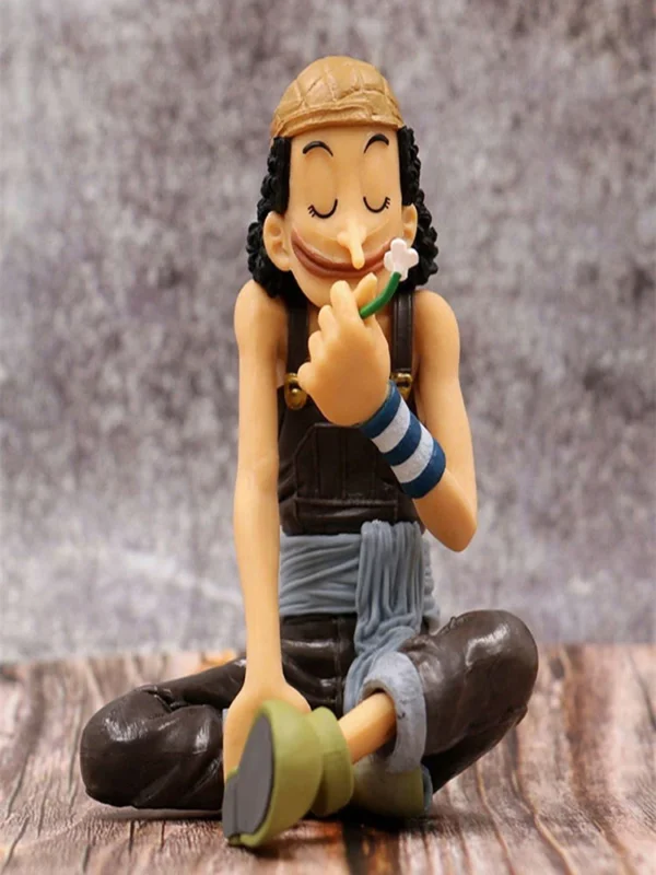 Usopp Figurine: Smelling Flower Figures 12